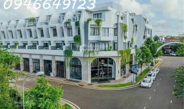 12 tỷ 100 triệu- tôi chính chủ cần bán lại căn shophouse mặt tiền. Đường rộng 24m Nguyễn Đình Chiểu
