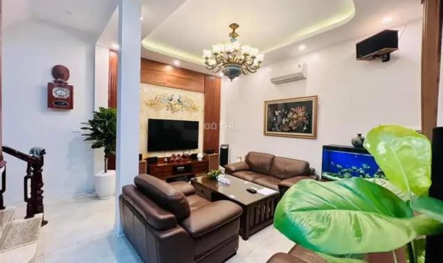 NGÕ TO NHƯ PHỐ NGÔ GIA TỰ DT45M 5T GIÁ CHỈ 5,5 TỶ ĐƯỜNG THÔNG, Ô TÔ TẢI TRÁNH VIEW CỰC VÍP Ở NGAY