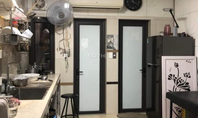 E b.án nhà 40m2, 6m ra QL5, MT 3,8m, 2 ngủ, 2 vs,1 khách,1 bếp , 2 nô gia, Q.Long Biên, giá 2,35tỷ