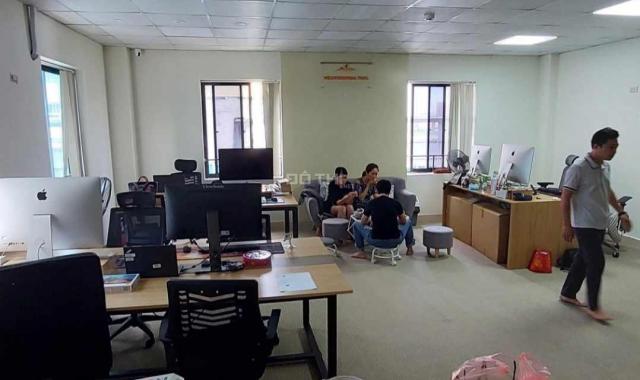 Cho thuê văn phòng 30m 6 triệu; 65m 9 triệu Phố Mai Hắc Đế, Nguyễn Du