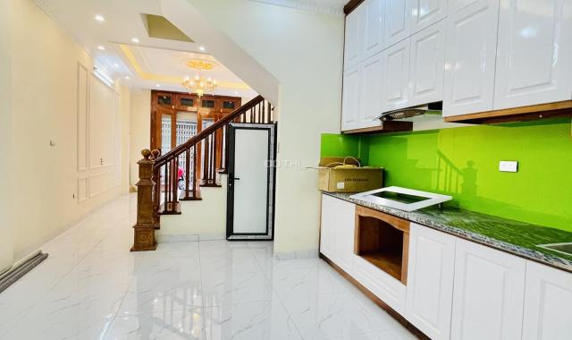 Siêu Phẩm: Bán Nhà Mặt Hồ Ba Mẫu. Ngõ Rộng, Gần Oto. 54m Nhỉnh 6 tỷ.