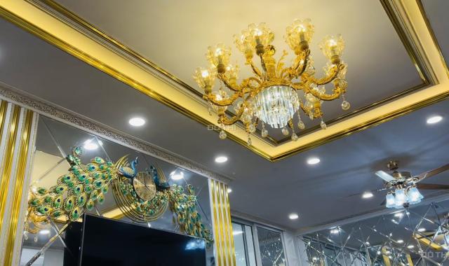 Chuyển nhượng căn 3PN( 77m2) full Nội thất giá chỉ 2.450 tỷ