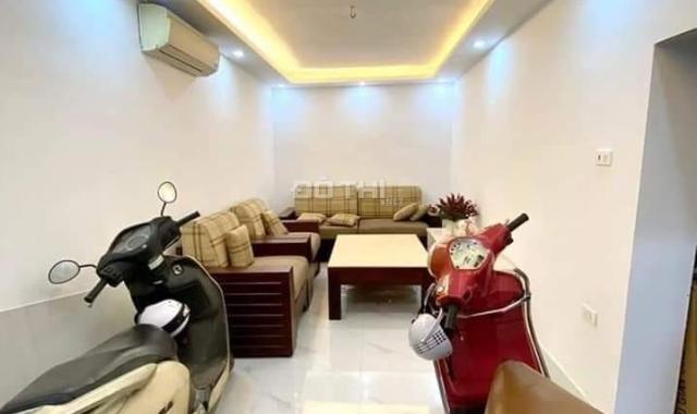 Bán nhà riêng Thổ Quan- Quận Đống Đa - Hà Nội 28m2, giá 2.75 Tỷ
