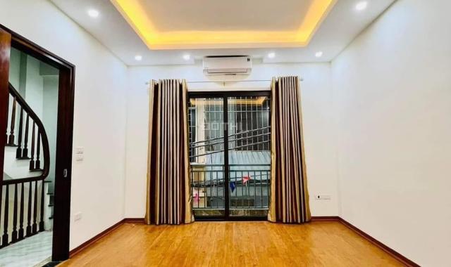 Siêu Phẩm: Bán Nhà Đẹp Phố Víp Mỗ Lao-Tặng Nội Thất,Ở Ngay-38m-nhỉnh 3 tỷ