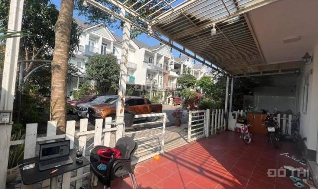 Bán nhà tại Đường Bưng Ông Thoàn, Phú Hữu, Quận 9, Hồ Chí Minh diện tích 111.12m2 giá 11,5 tỷ