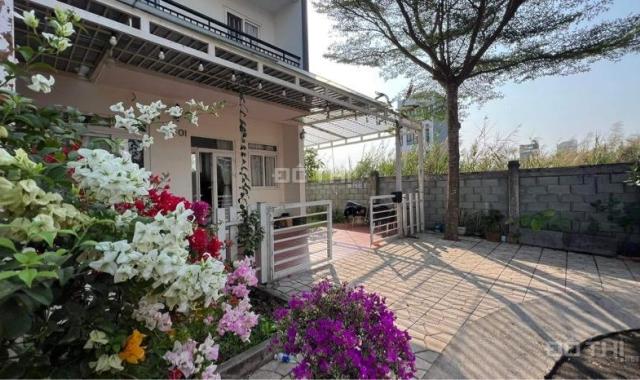 Bán nhà tại Đường Bưng Ông Thoàn, Phú Hữu, Quận 9, Hồ Chí Minh diện tích 111.12m2 giá 11,5 tỷ