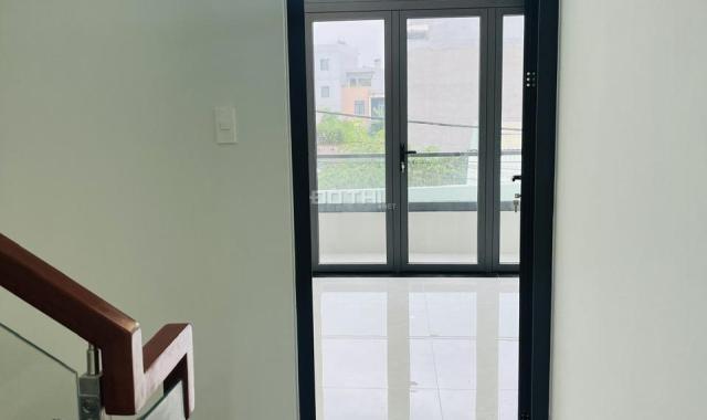 Bán nhà tại Nguyễn Xiển, Long Thạnh Mỹ, Quận 9, Hồ Chí Minh diện tích 107m2 giá 7,2 tỷ
