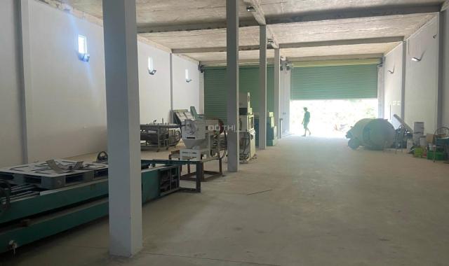 Chính chủ bán gấp 1292m2 lô góc hai mặt tiền có sẵn kho xưởng tại Minh Phú Sóc Sơn đường container
