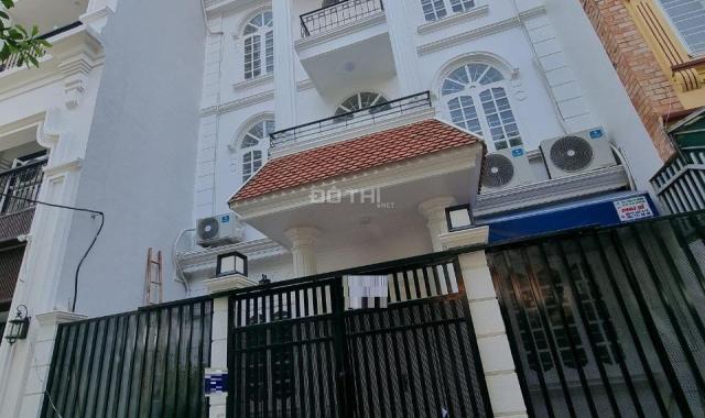 Cho thuê biệt thự Tô Ngọc Vân 110m2 x 4,5 tầng, oto đỗ cửa ở làm VP
