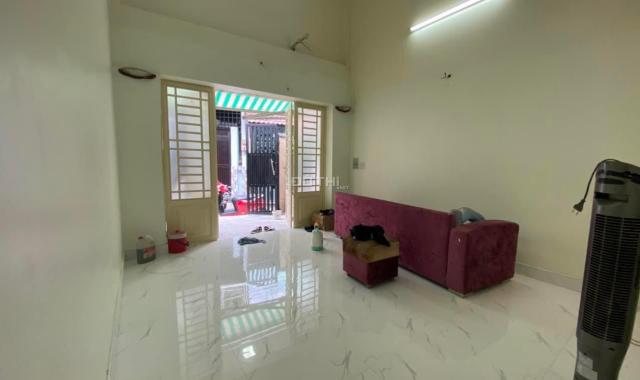 Lê Văn Lương, Tân Kiểng Q7, 64m2, 4m x 16, sổ hồng riêng, hẻm ba gác. 4,8 tỷ