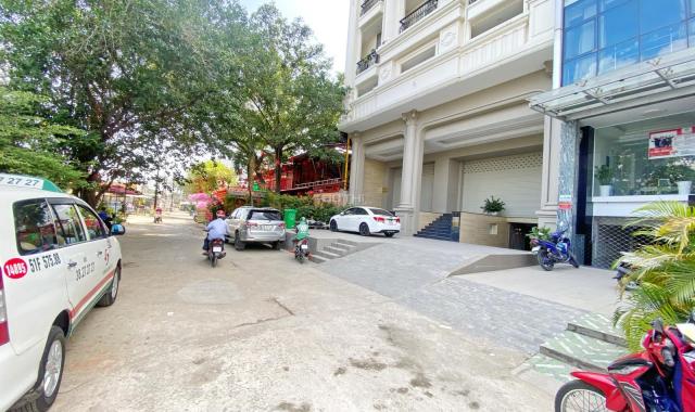 Giảm mạnh 5 tỷ bán gấp toà CHDV 60 phòng mặt tiền Nguyễn Văn Linh, Quận 7