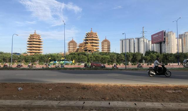 Bán nhà phố Tiện xây dựng mới, HXH, Đường Lê Văn Miến, Thảo Điền,129m2,giá 21ty. Lh 0903652452