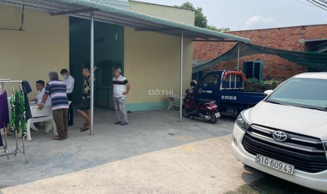Chủ nhà cần ra gấp dãy trọ 10 phòng full người thuê