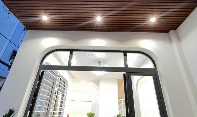 Bán nhà nhỏ hẻm xe hơi đường Tân Sơn Nhì