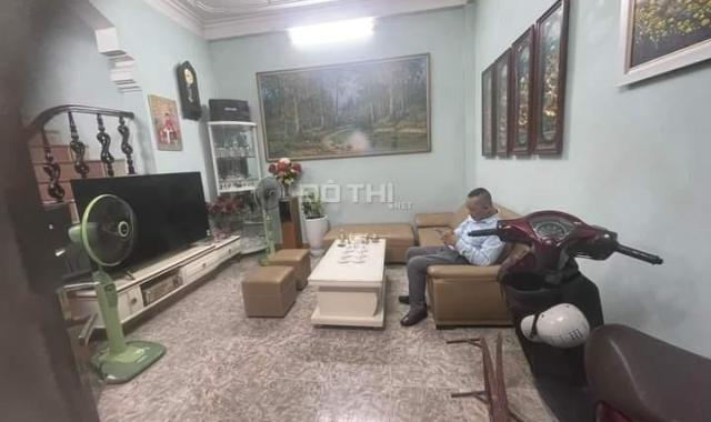 Bán nhà 30m2 ngõ 639 hoàng hoa thám quận tây hồ