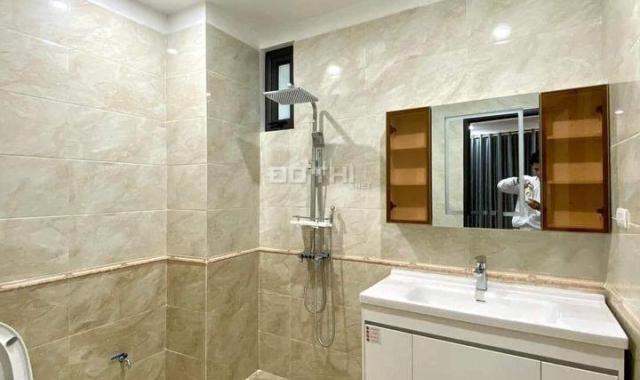 Bán nhà Trung Hòa Cầu Giấy - Dt 90m - 3 ô tô tránh - Mặt ngõ kd sầm uất - vỉa hè rộng - Giá 15 tỷ