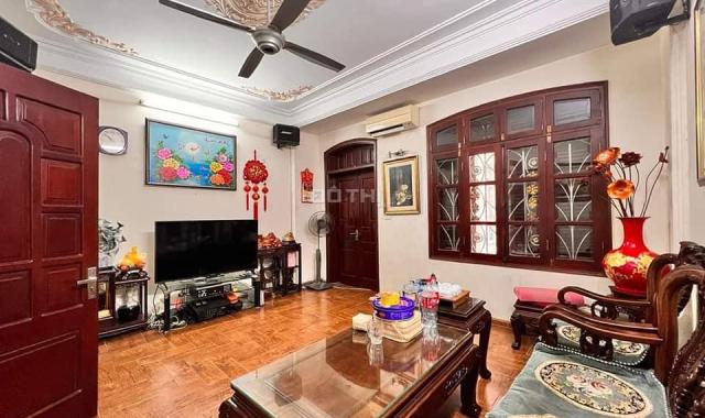 Phân lô Phạm Tuấn Tài  - Dt 65m - Mt 6.5m - 3 ô tô tránh - vỉa hè - Ô chờ Tm - Giá 14.5 tỷ