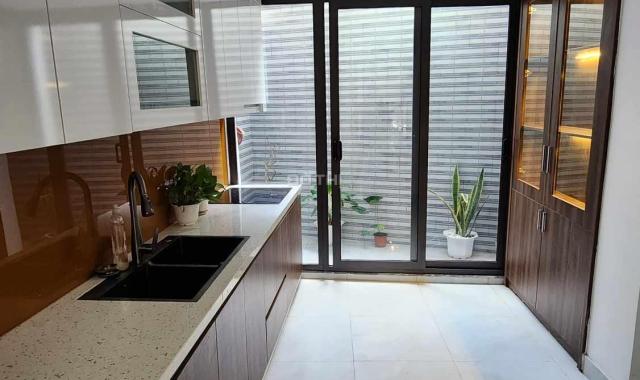 Bán nhà THÁI THỊNH - ĐỐNG ĐA 50m2- 2 thoáng - ngõ thông tứ tung - 6 phòng ngủ ở ngay