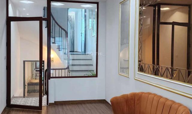 Bán nhà THÁI THỊNH - ĐỐNG ĐA 50m2- 2 thoáng - ngõ thông tứ tung - 6 phòng ngủ ở ngay