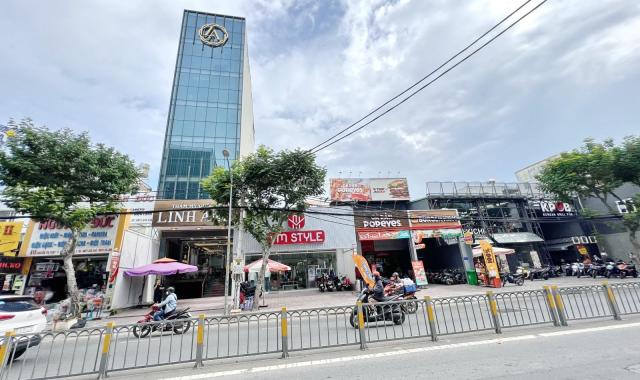 Bán nhà mặt tiền 519 Nguyễn Thị Thập, Vị trí kinh doanh DT: 8.5x21.5m. Giá: 75 tỷ