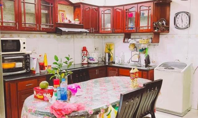Bán nhà mặt tiền Lê Đình Dương, gần Nguyễn Văn Linh, Q.Hải Châu, DT 67m2 3 tầng