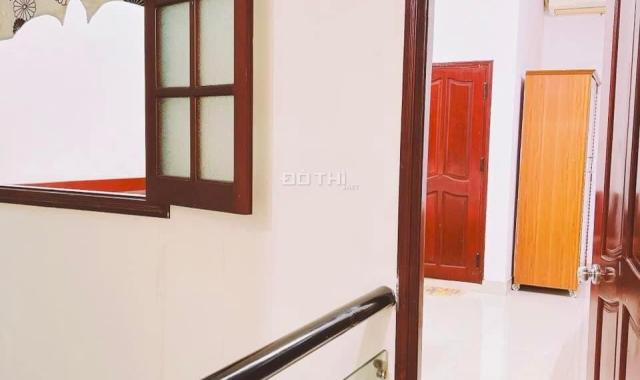 Bán nhà mặt tiền Lê Đình Dương, gần Nguyễn Văn Linh, Q.Hải Châu, DT 67m2 3 tầng