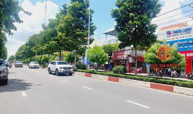 Mặt bằng cho thuê đường Đồng Khởi 1360m2 ngang 21m đoạn sầm uất giá 150 triệu/tháng