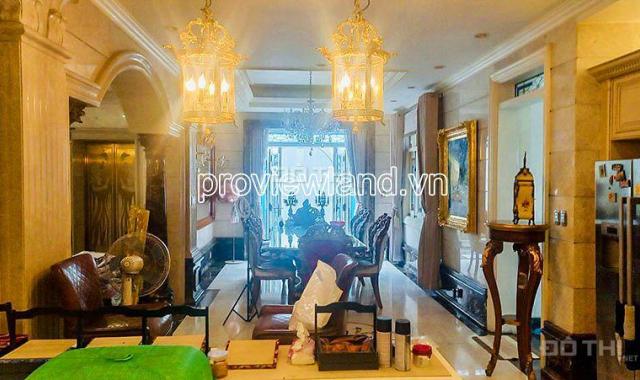 Bán biệt thự siêu sang tại Q3, 360m2 đất, hồ bơi + sân vườn, 2 hầm + 4 tầng