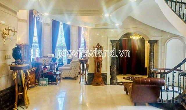 Bán biệt thự siêu sang tại Q3, 360m2 đất, hồ bơi + sân vườn, 2 hầm + 4 tầng