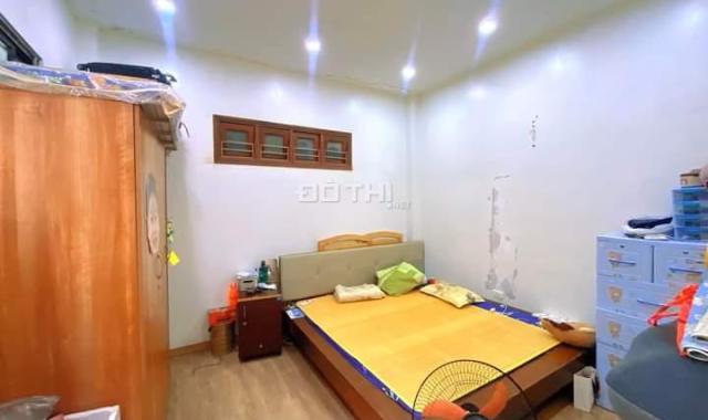 Bán nhà 70m2 gara ôtô kinh doanh sầm uất phố dương quảng hàm