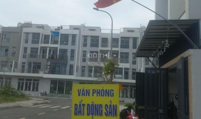 BÁN LÔ ĐẤT KHU E5 - KIM LONG - ĐỐI DIỆN UBND QUẬN