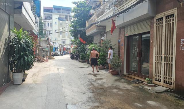 Bán lô đất mặt ngõ Xuân Đỉnh, Bắc Từ Liêm DT 318m2, MT 17m, lô góc, đường oto tránh nhau.