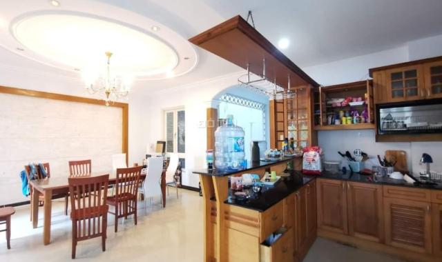 Bán villa Eden 118 Nguyễn Văn Hưởng, Thảo Điền. Dt 207m2. Giá 55 tỷ. 0903652452 Mr. Phú