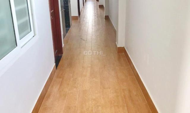 Bán toà nhà 68 Huỳnh Tấn Phát căn hộ dịch vụ 7 tầng, Quận 7