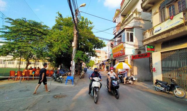 Nhà đẹp Phú Lãm, Hà Đông, 32m2, dân xây, ngay sau Đại Học Đại Nam