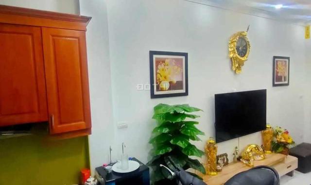 Bán nhà Thanh Am 30m, giá nhô 2 tỷ củ lạc, nhà quá đẹp, xem nhà là mua ngay vì quá chất 