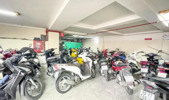 Bán gấp toà nhà Văn Phòng 6 tầng mặt tiền Cư Xá Ngân Hàng, Q7