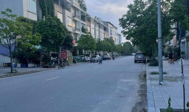 Giảm 500 nhà kđt Văn Phú kinh doanh sầm uất mặt tiền rộng giá 10.5 tỷ