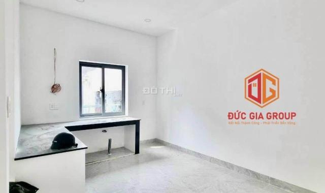 Bán nhà mặt tiền đường Nguyễn Thành Phương, phường Thống Nhất; 1 trệt 2 lầu 128m2 giá 8,9 tỷ