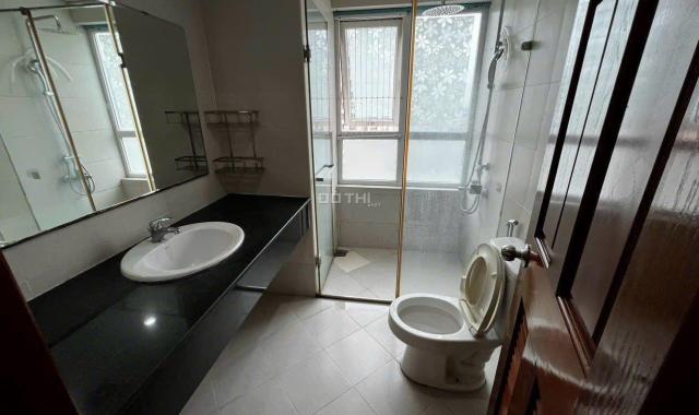 Hàng hot! 3PN 100m2 chỉ 4.1 tỷ tại  173 Xuân Thủy vị trí trung tâm Cầu giấy