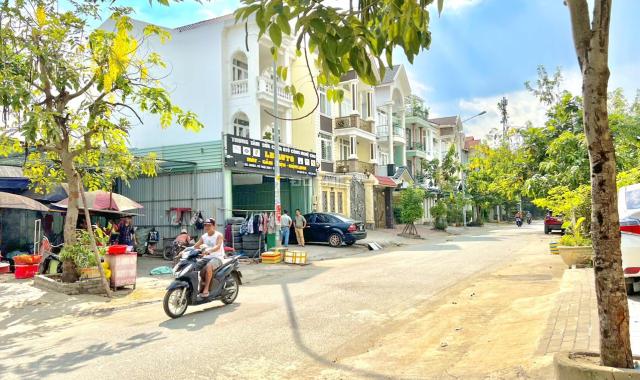 BÁN NHANH LÔ ĐẤT VỊ TRÍ ĐẸP DT:7x24m MẶT TIỀN SAVIMEX PHÚ THUẬN, Q7