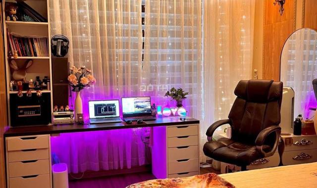 Bán căn hộ 85m2 tầng 6 C/C cao cấp Orchard Park View Phú Nhuận