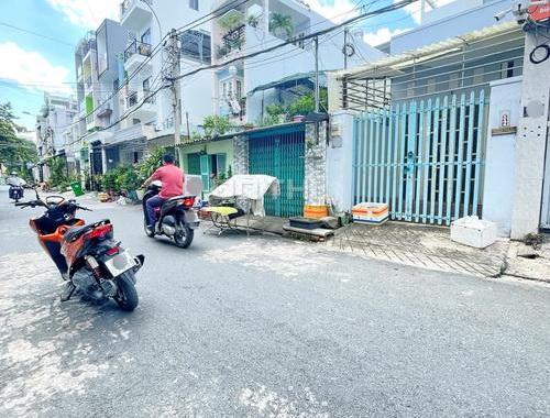 Bán gấp nhà 50 Đường Số 33 Sh riêng 60m² giá 6.9 tỷ. Q7