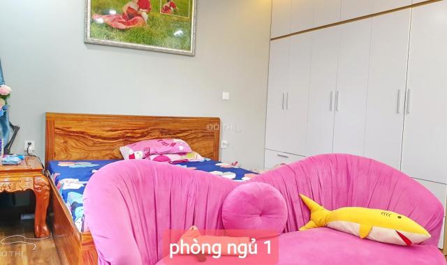 NHÀ PHỐ 2 LẦU VIEW CÔNG VIÊN full NỘI THẤT KHU LAVILA, NHÀ BÈ