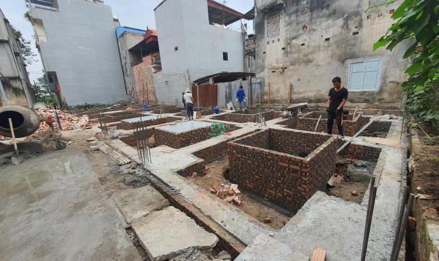 Bán nhà thị trấn Đông Anh xây 4 tầng đường ô tô nhỉnh 2 tỷ