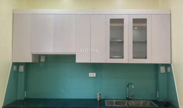 Bán nhà 5 tầng làng Ngâu, mua năm ngoái chưa về ở ngày nào. Giá 3 tỉ. LH 0941 488 668