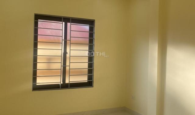 Bán nhà 5 tầng làng Ngâu, mua năm ngoái chưa về ở ngày nào. Giá 3 tỉ. LH 0941 488 668