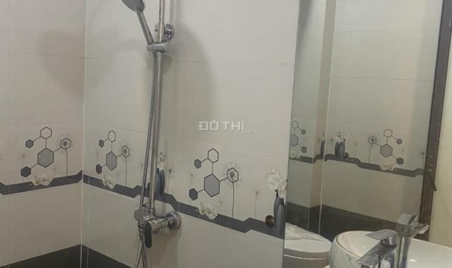 Bán nhà 5 tầng làng Ngâu, mua năm ngoái chưa về ở ngày nào. Giá 3 tỉ. LH 0941 488 668