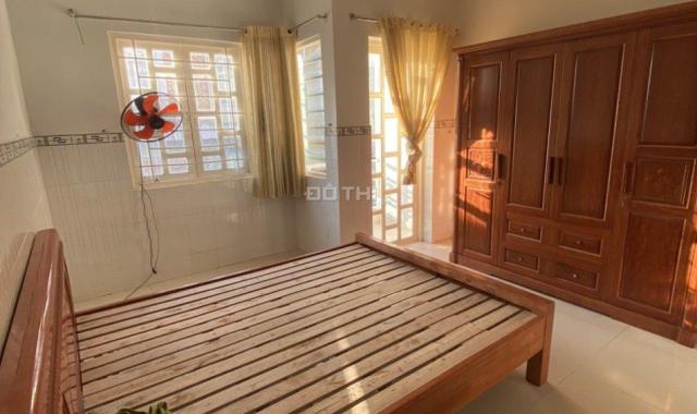 NHÀ 104 M²- 1 TRỆT, 1 LẦU 4 PHÒNG TRỌ LỐI ĐI RIÊNG, NGAY SIÊU THỊ METRO, BÁN GẤP 7T9
