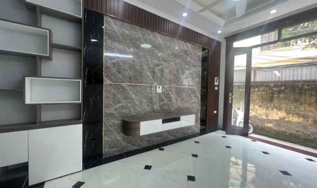 Nhà mới đẹp gần ôtô phố an dương vương tây hồ